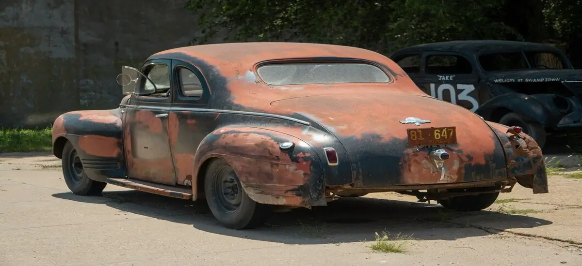 Choose Junk Car Hub for Selling Rusted Cars For Top Cash